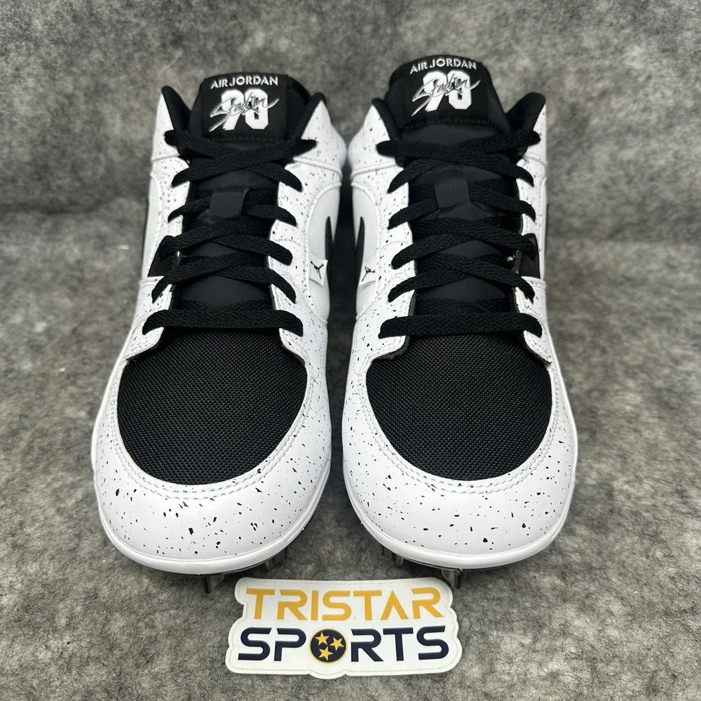 Air Jordan Stadium 90 Football Cleats Mens Size 11 White Black HQ0210-100